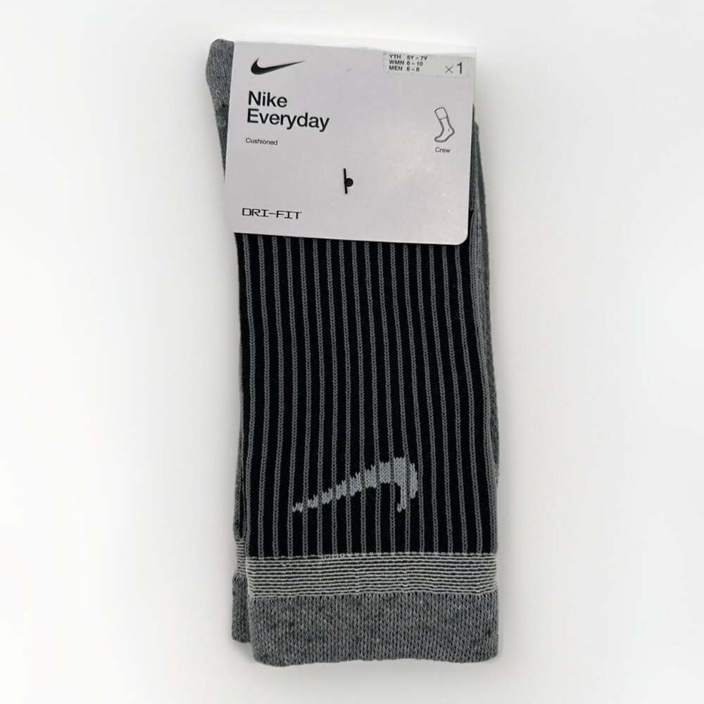 Nike Everyday Cushioned Crew Socks sz M/5-7 Youth Gray/Black Stripe DM7822-084
